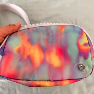 Lululemon belt bag